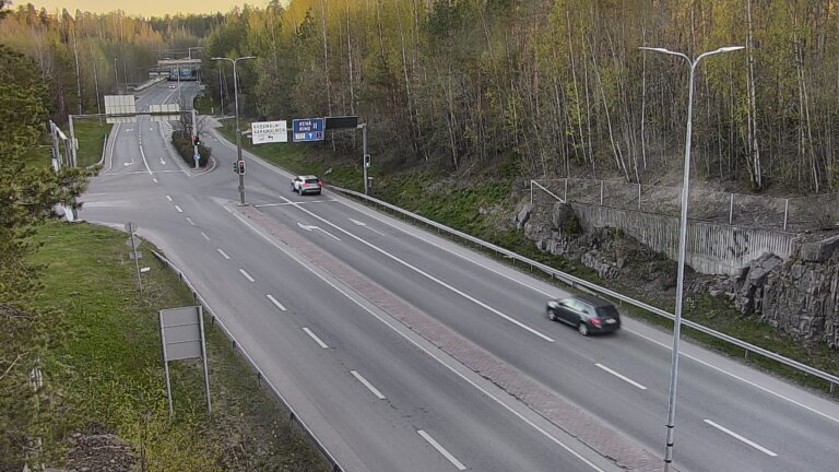 Kelikamerat Kuva Tie 102 Espoo, Karapellontie, Espoo, Uusimaa