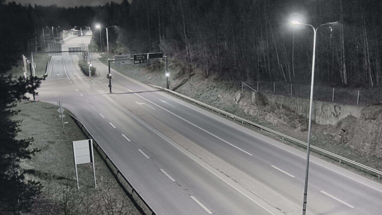 Weather Camera Image Tie 102 Espoo, Karapellontie, Espoo, Uusimaa