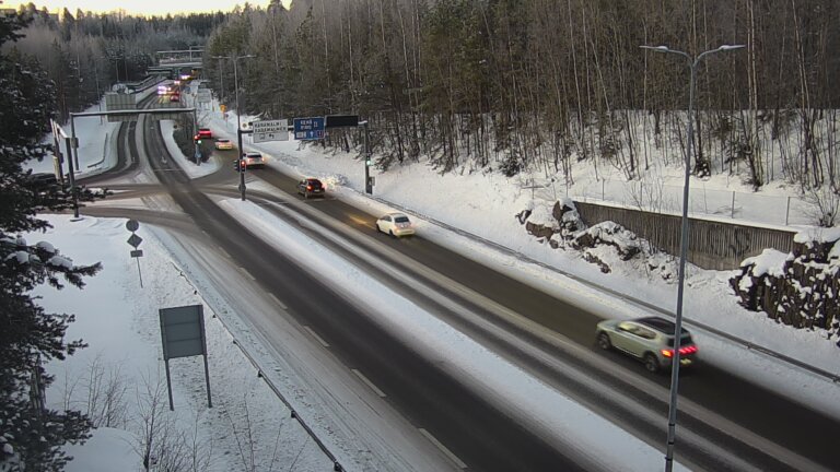 Kelikamerat Kuva Tie 102 Espoo, Karapellontie, Espoo, Uusimaa