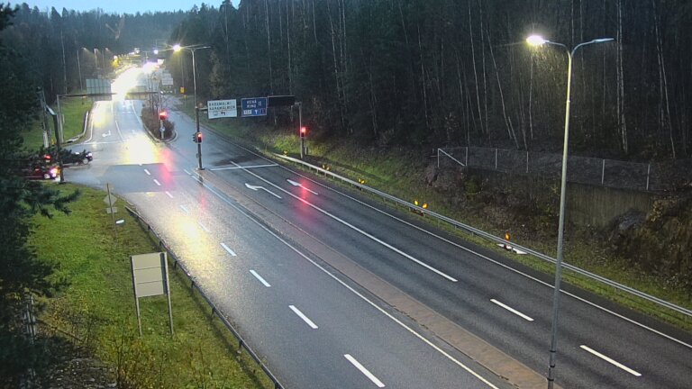 Kelikamerat Kuva Tie 102 Espoo, Karapellontie, Espoo, Uusimaa