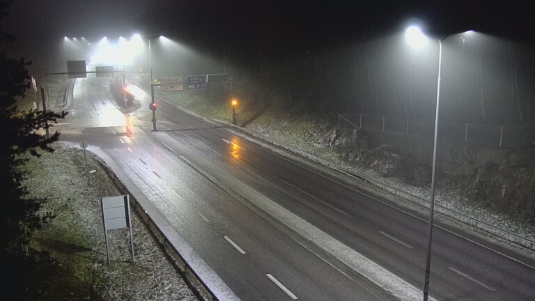 Kelikamerat Kuva Tie 102 Espoo, Karapellontie, Espoo, Uusimaa