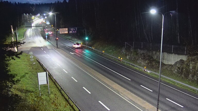 Kelikamerat Kuva Tie 102 Espoo, Karapellontie, Espoo, Uusimaa