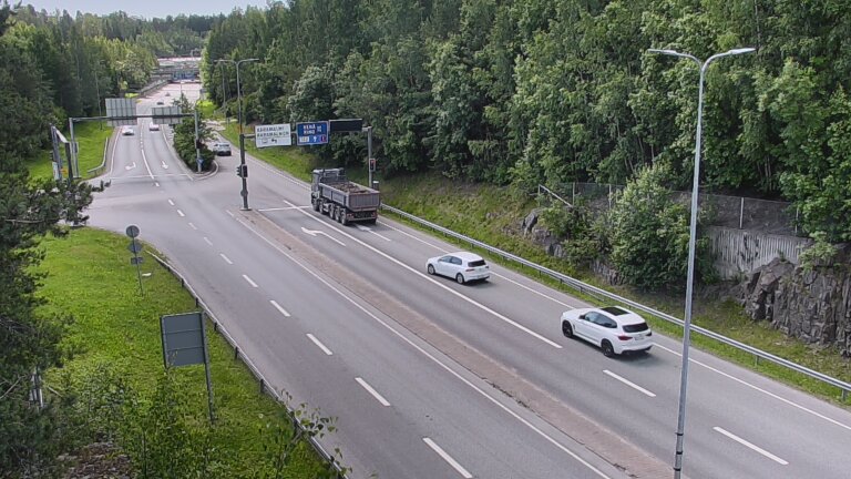 Kelikamerat Kuva Tie 102 Espoo, Karapellontie, Espoo, Uusimaa