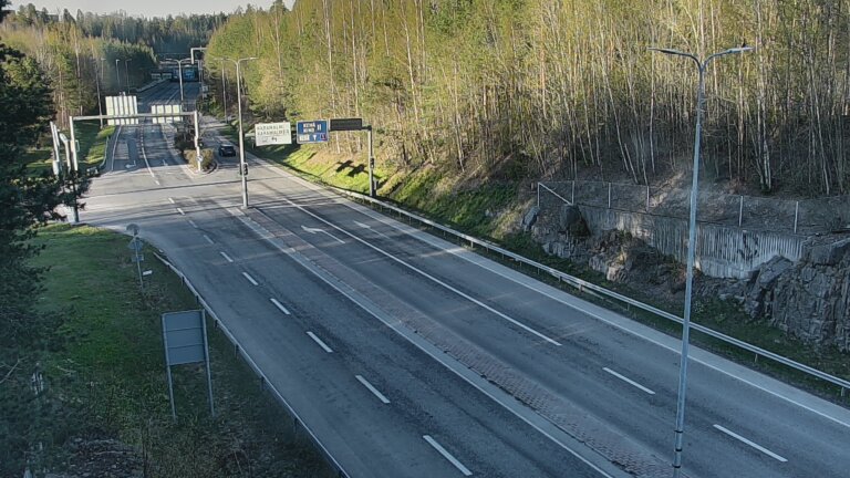 Kelikamerat Kuva Tie 102 Espoo, Karapellontie, Espoo, Uusimaa