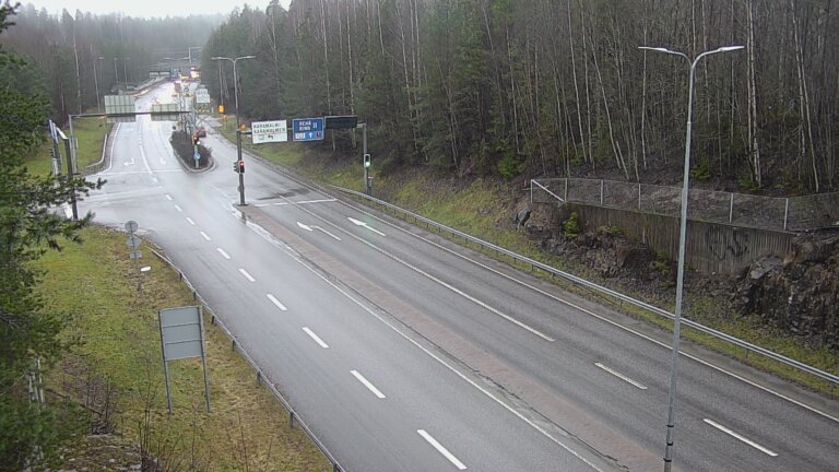 Weather Camera Image Tie 102 Espoo, Karapellontie, Espoo, Uusimaa