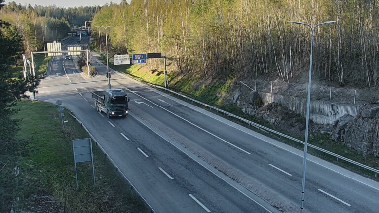 Kelikamerat Kuva Tie 102 Espoo, Karapellontie, Espoo, Uusimaa