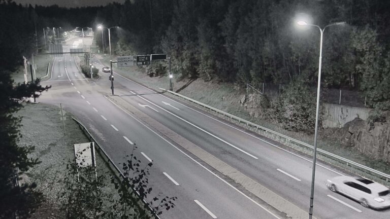 Kelikamerat Kuva Tie 102 Espoo, Karapellontie, Espoo, Uusimaa