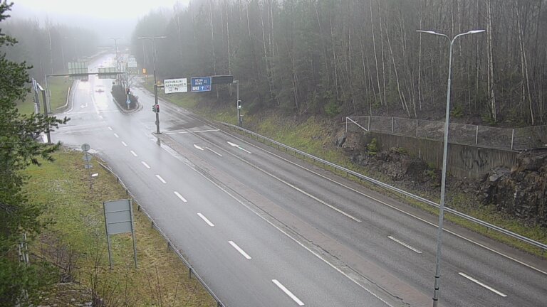 Weather Camera Image Tie 102 Espoo, Karapellontie, Espoo, Uusimaa