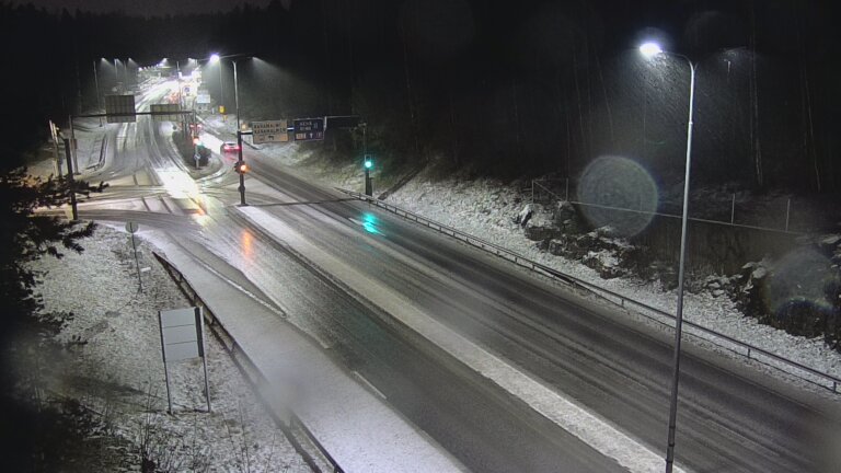 Kelikamerat Kuva Tie 102 Espoo, Karapellontie, Espoo, Uusimaa