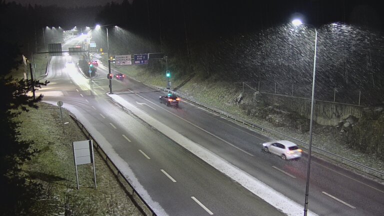 Kelikamerat Kuva Tie 102 Espoo, Karapellontie, Espoo, Uusimaa