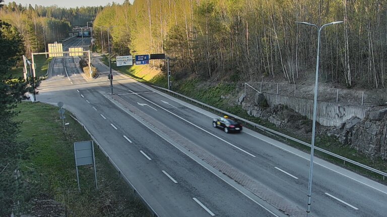 Kelikamerat Kuva Tie 102 Espoo, Karapellontie, Espoo, Uusimaa