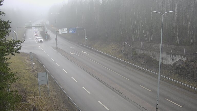 Weather Camera Image Road 102 Espoo, Karapellontie, Espoo, Uusimaa