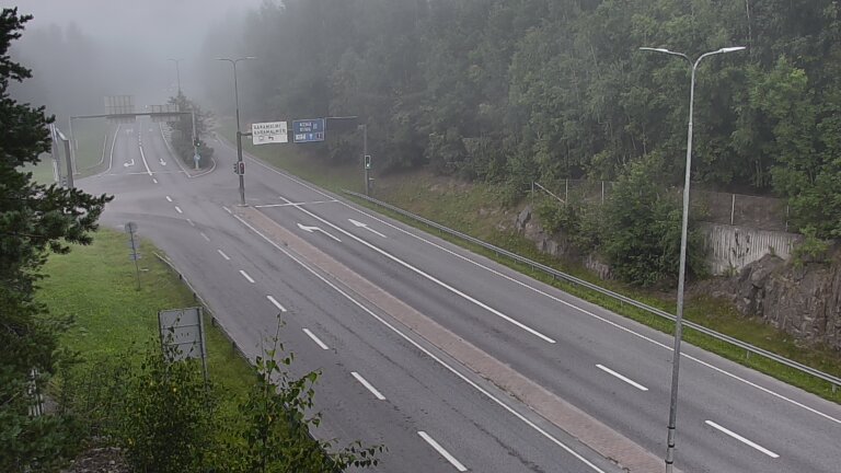Weather Camera Image Road 102 Espoo, Karapellontie, Espoo, Uusimaa