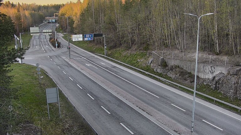 Kelikamerat Kuva Tie 102 Espoo, Karapellontie, Espoo, Uusimaa