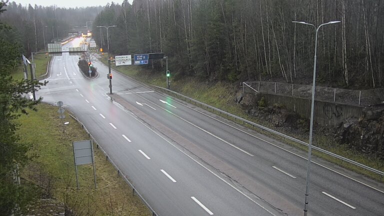 Weather Camera Image Tie 102 Espoo, Karapellontie, Espoo, Uusimaa