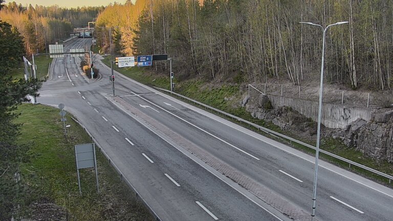 Kelikamerat Kuva Tie 102 Espoo, Karapellontie, Espoo, Uusimaa