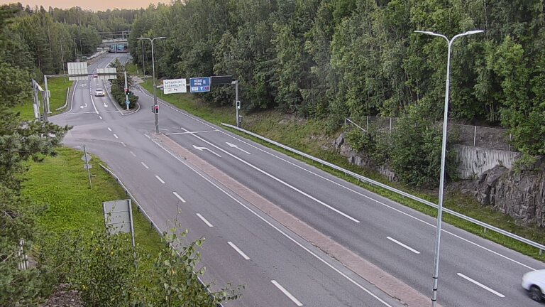 Kelikamerat Kuva Tie 102 Espoo, Karapellontie, Espoo, Uusimaa