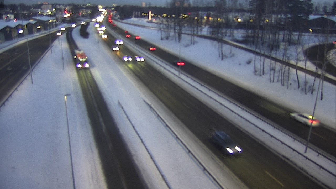 Weather Camera Image Road  51 Espoo, Finnoo, Espoo, Uusimaa