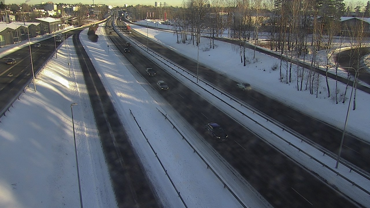 Weather Camera Image Road  51 Espoo, Finnoo, Espoo, Uusimaa