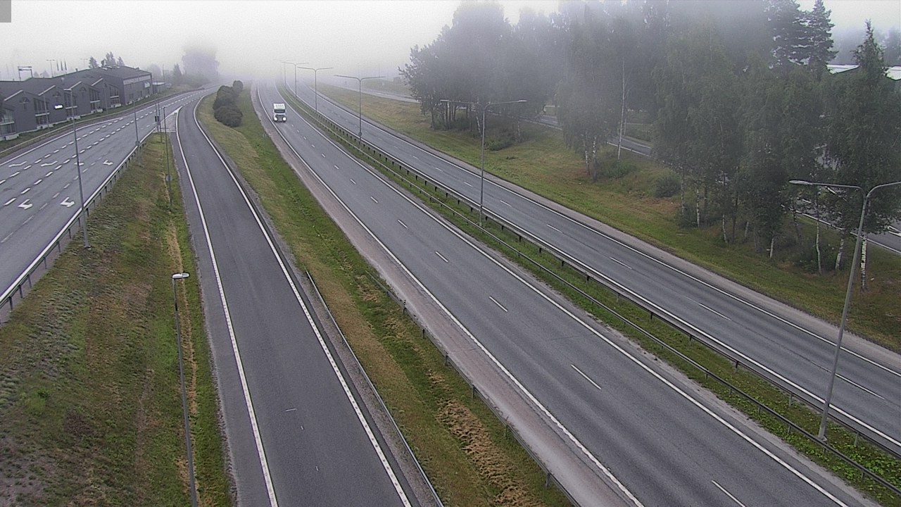 Weather Camera Image Road  51 Espoo, Finnoo, Espoo, Uusimaa