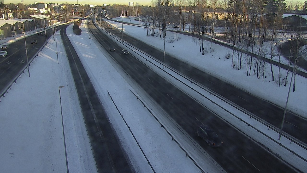 Weather Camera Image Road  51 Espoo, Finnoo, Espoo, Uusimaa