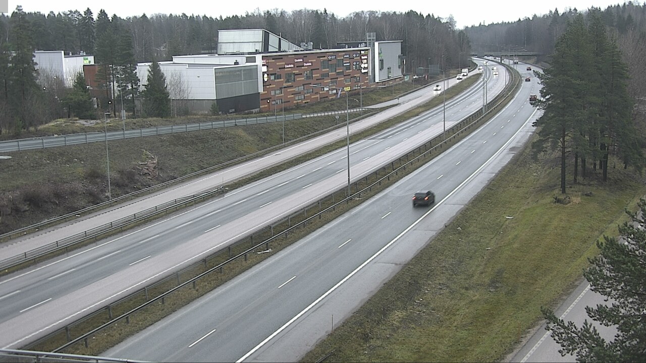 Weather Camera Image Road 51 Espoo, Kivenlahti, Espoo, Uusimaa