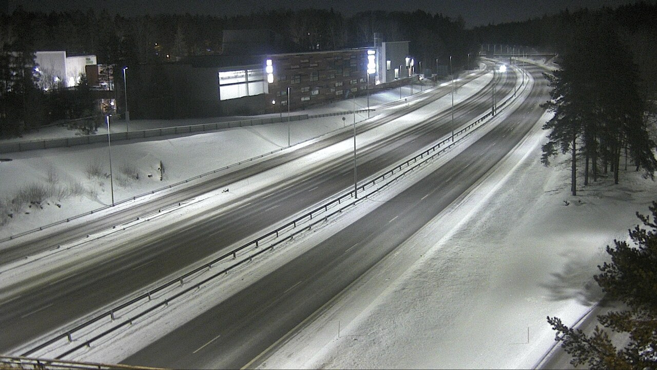 Weather Camera Image Road 51 Espoo, Kivenlahti, Espoo, Uusimaa