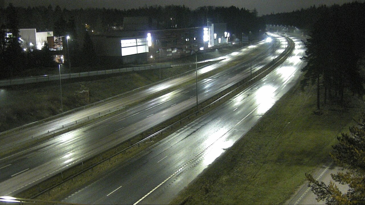 Weather Camera Image Road 51 Espoo, Kivenlahti, Espoo, Uusimaa