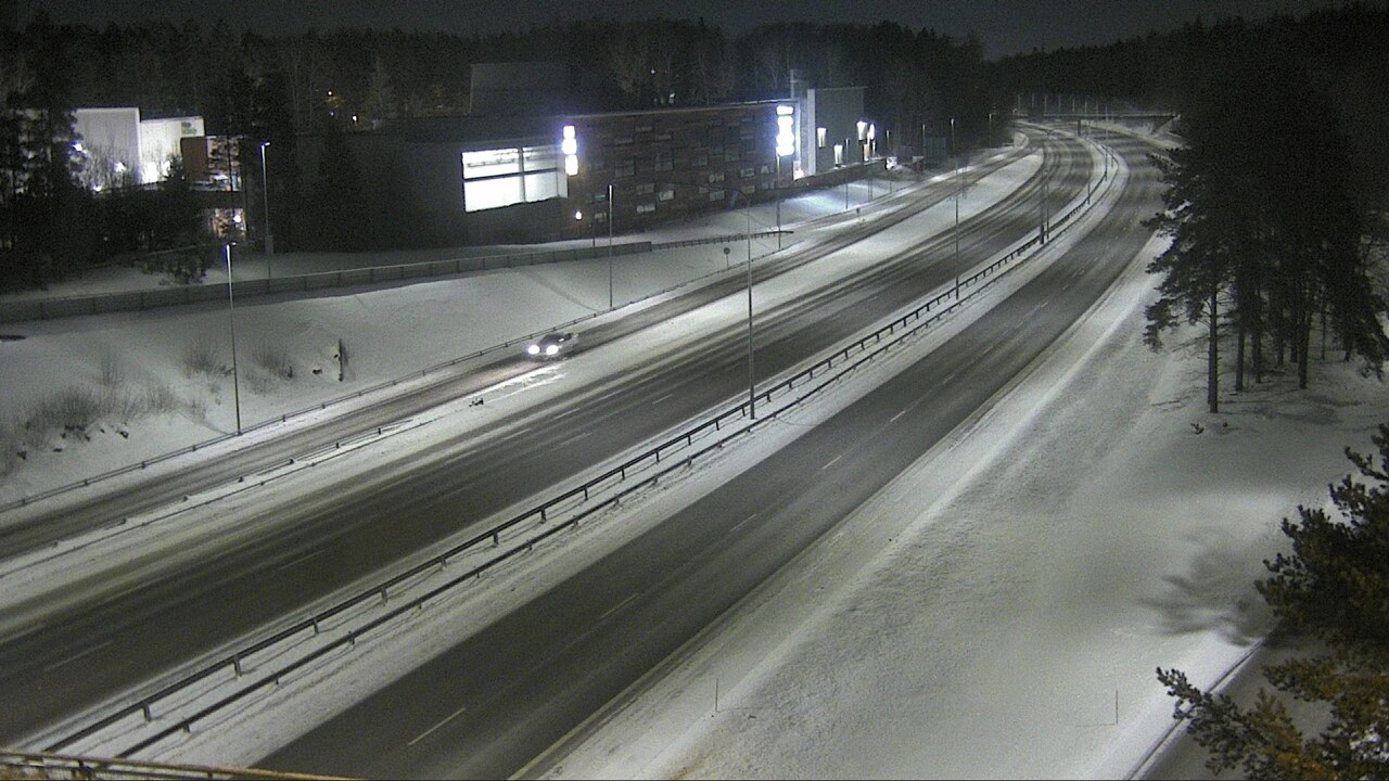 Weather Camera Image Road 51 Espoo, Kivenlahti, Espoo, Uusimaa