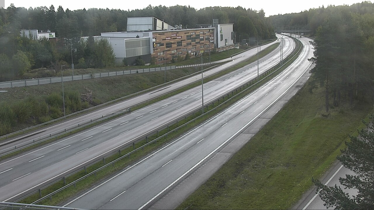Weather Camera Image Road 51 Espoo, Kivenlahti, Espoo, Uusimaa