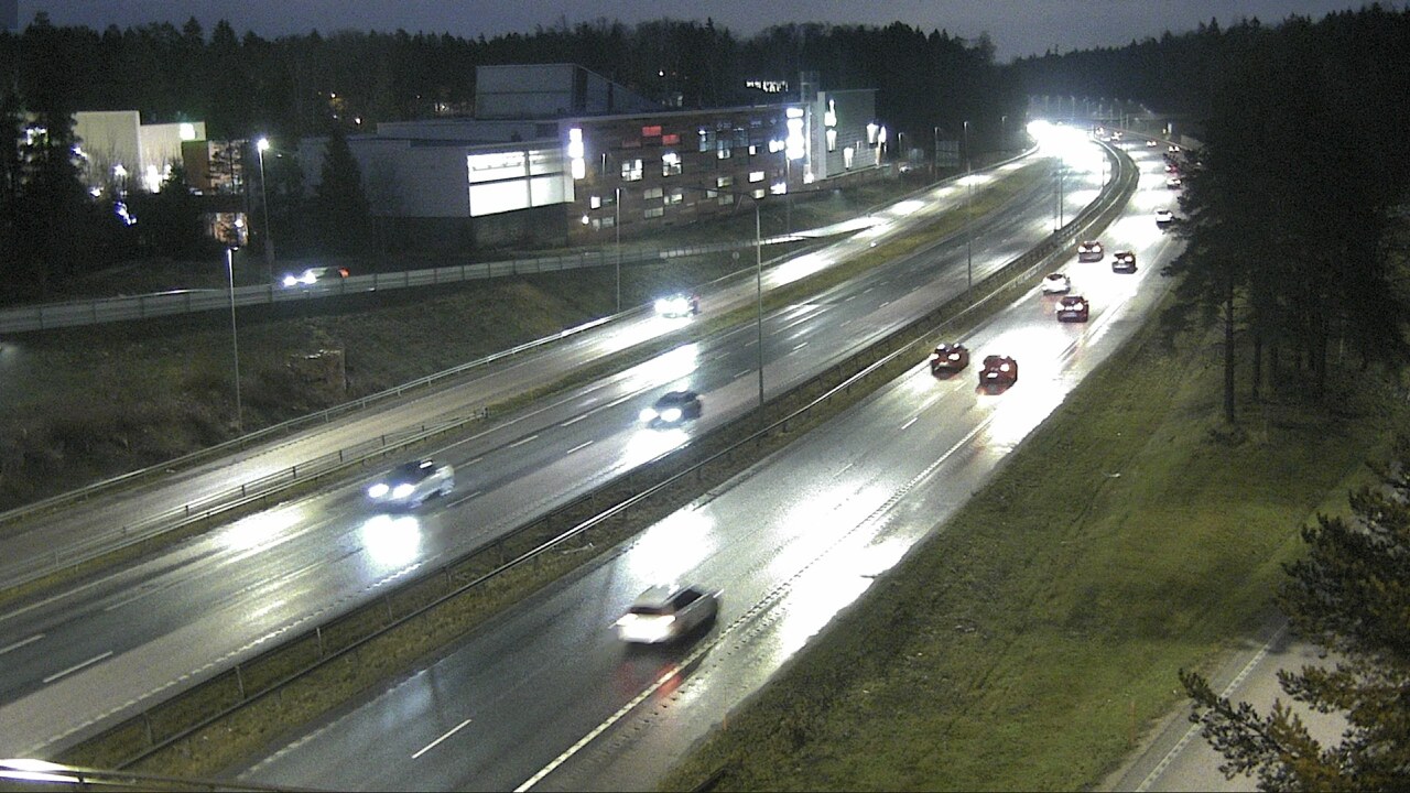 Weather Camera Image Road 51 Espoo, Kivenlahti, Espoo, Uusimaa