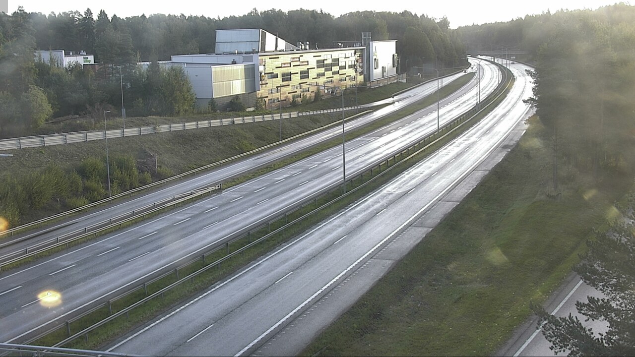 Weather Camera Image Road 51 Espoo, Kivenlahti, Espoo, Uusimaa