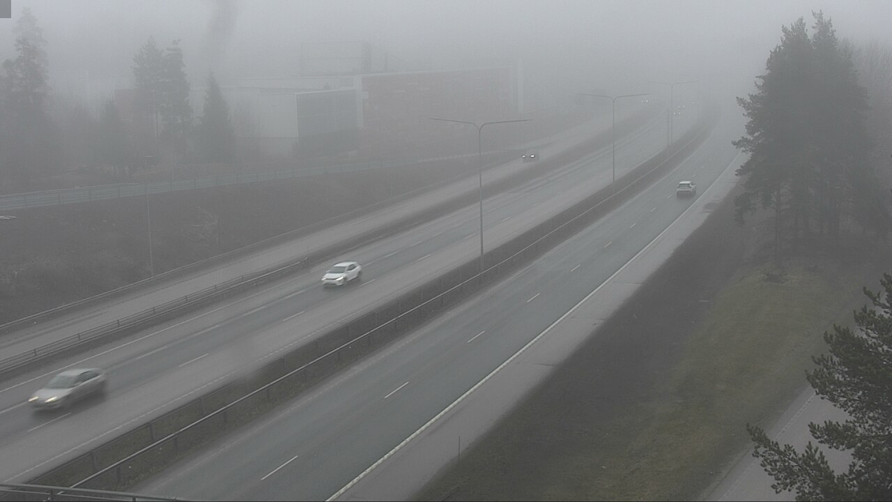 Weather Camera Image Road 51 Espoo, Kivenlahti, Espoo, Uusimaa