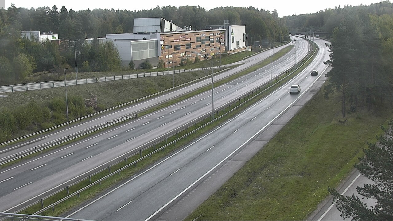 Weather Camera Image Road 51 Espoo, Kivenlahti, Espoo, Uusimaa