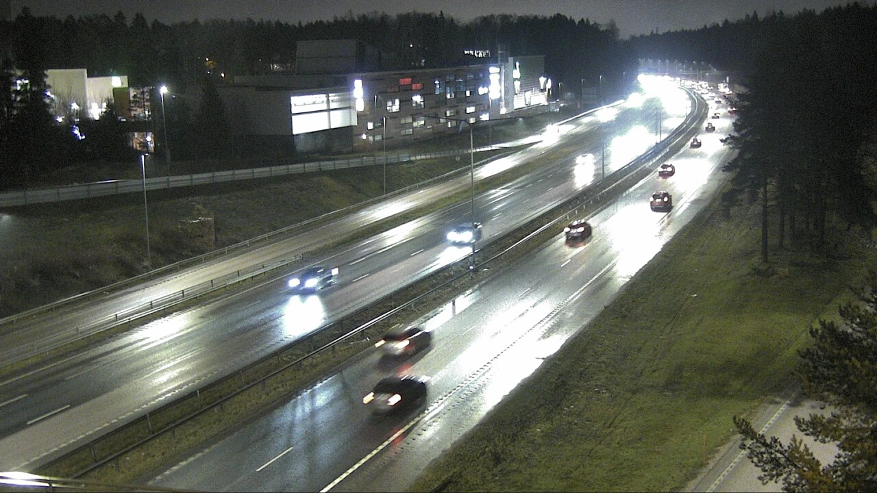 Weather Camera Image Road 51 Espoo, Kivenlahti, Espoo, Uusimaa