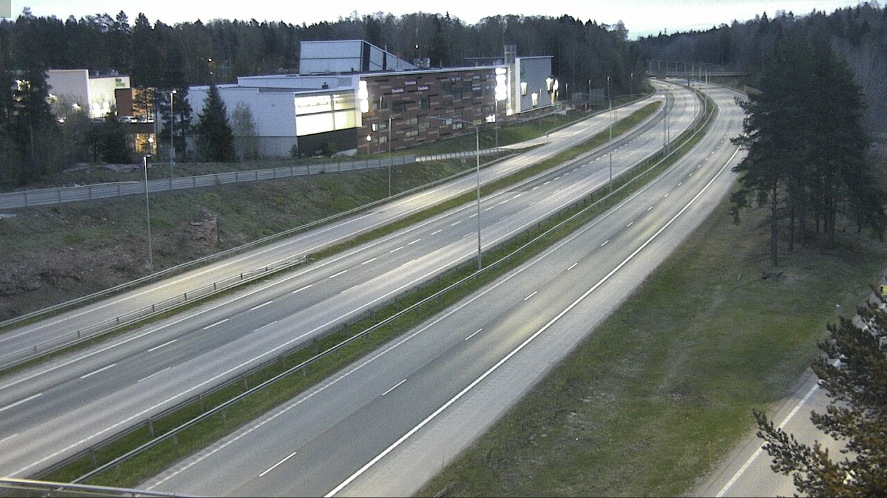 Weather Camera Image Road 51 Espoo, Kivenlahti, Espoo, Uusimaa