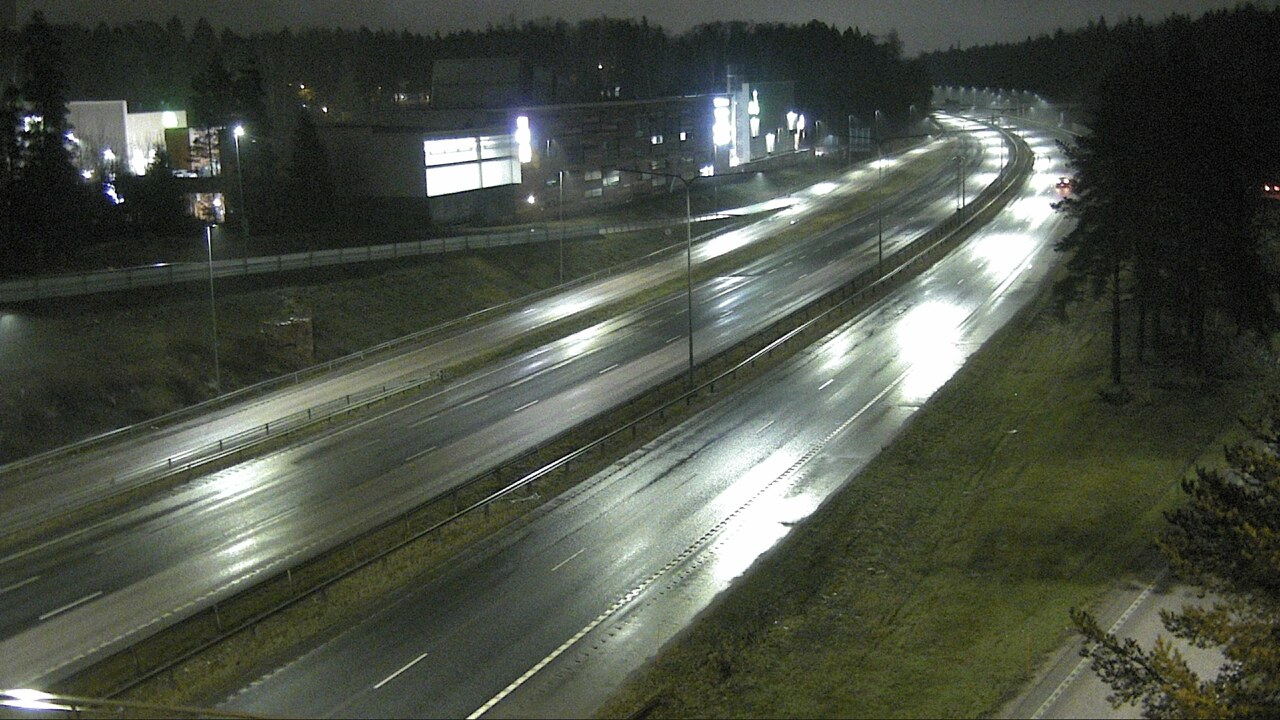 Weather Camera Image Road 51 Espoo, Kivenlahti, Espoo, Uusimaa