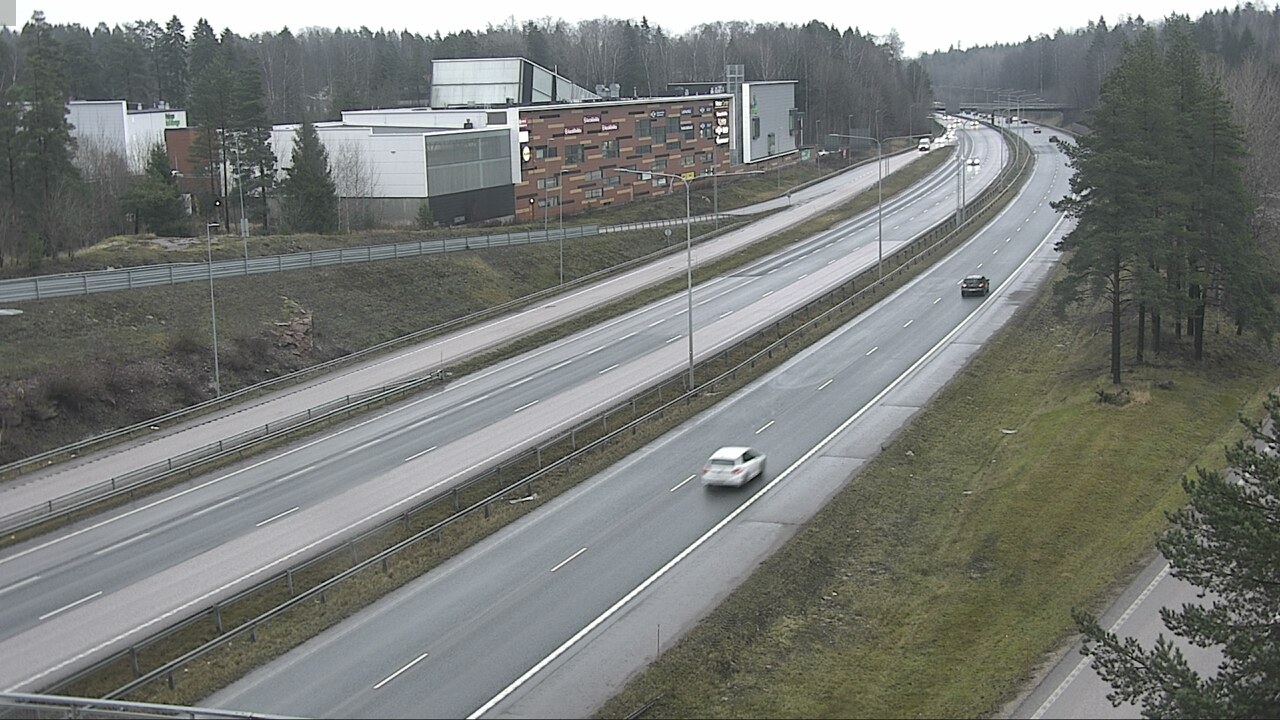 Weather Camera Image Road 51 Espoo, Kivenlahti, Espoo, Uusimaa