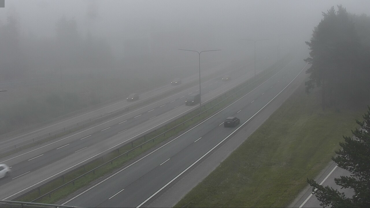 Weather Camera Image Road 51 Espoo, Kivenlahti, Espoo, Uusimaa