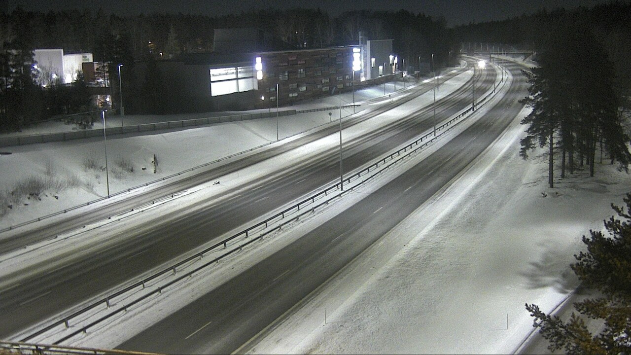 Weather Camera Image Road 51 Espoo, Kivenlahti, Espoo, Uusimaa