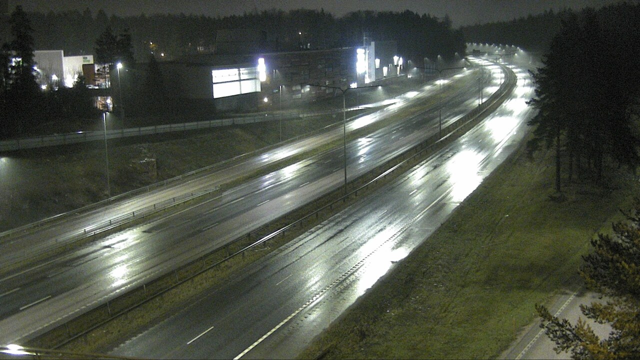Weather Camera Image Road 51 Espoo, Kivenlahti, Espoo, Uusimaa