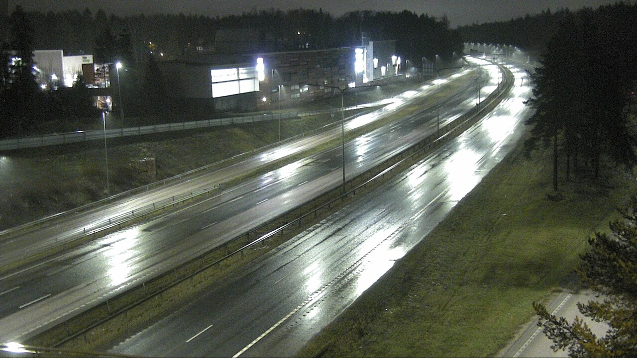 Weather Camera Image Road 51 Espoo, Kivenlahti, Espoo, Uusimaa