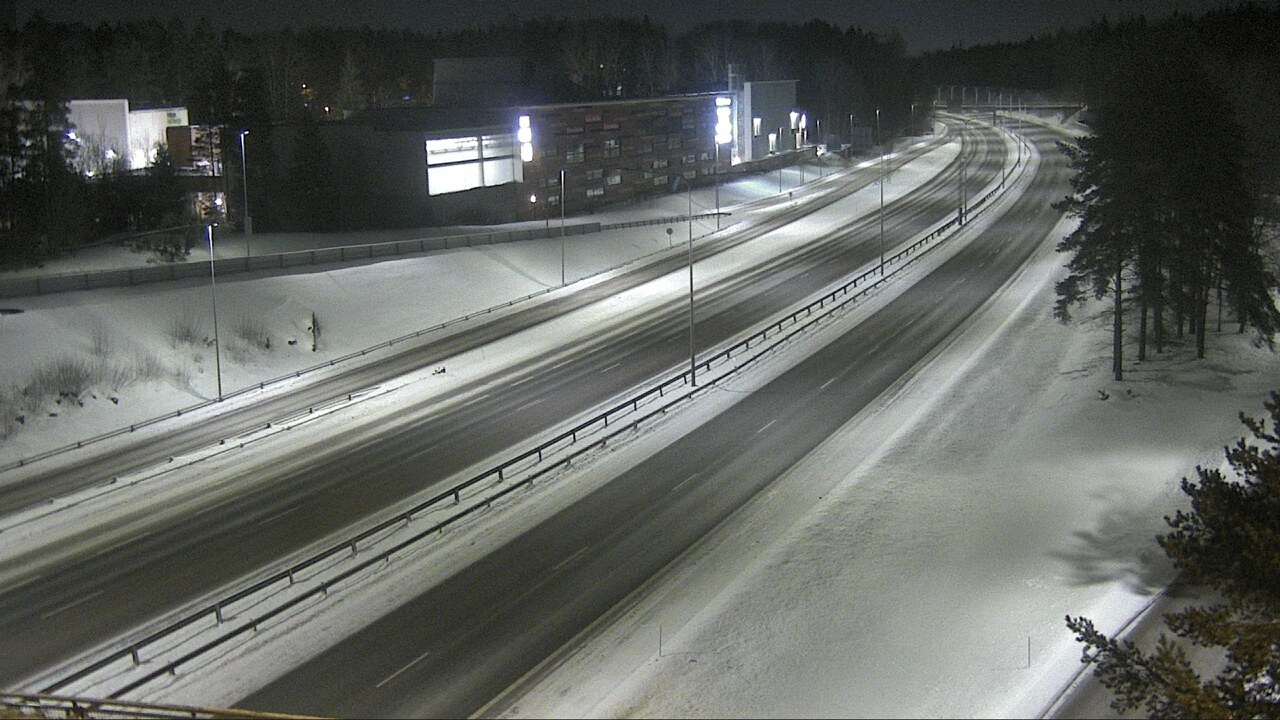 Weather Camera Image Road 51 Espoo, Kivenlahti, Espoo, Uusimaa