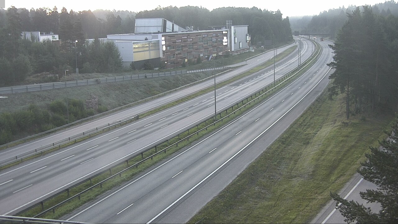 Weather Camera Image Road 51 Espoo, Kivenlahti, Espoo, Uusimaa