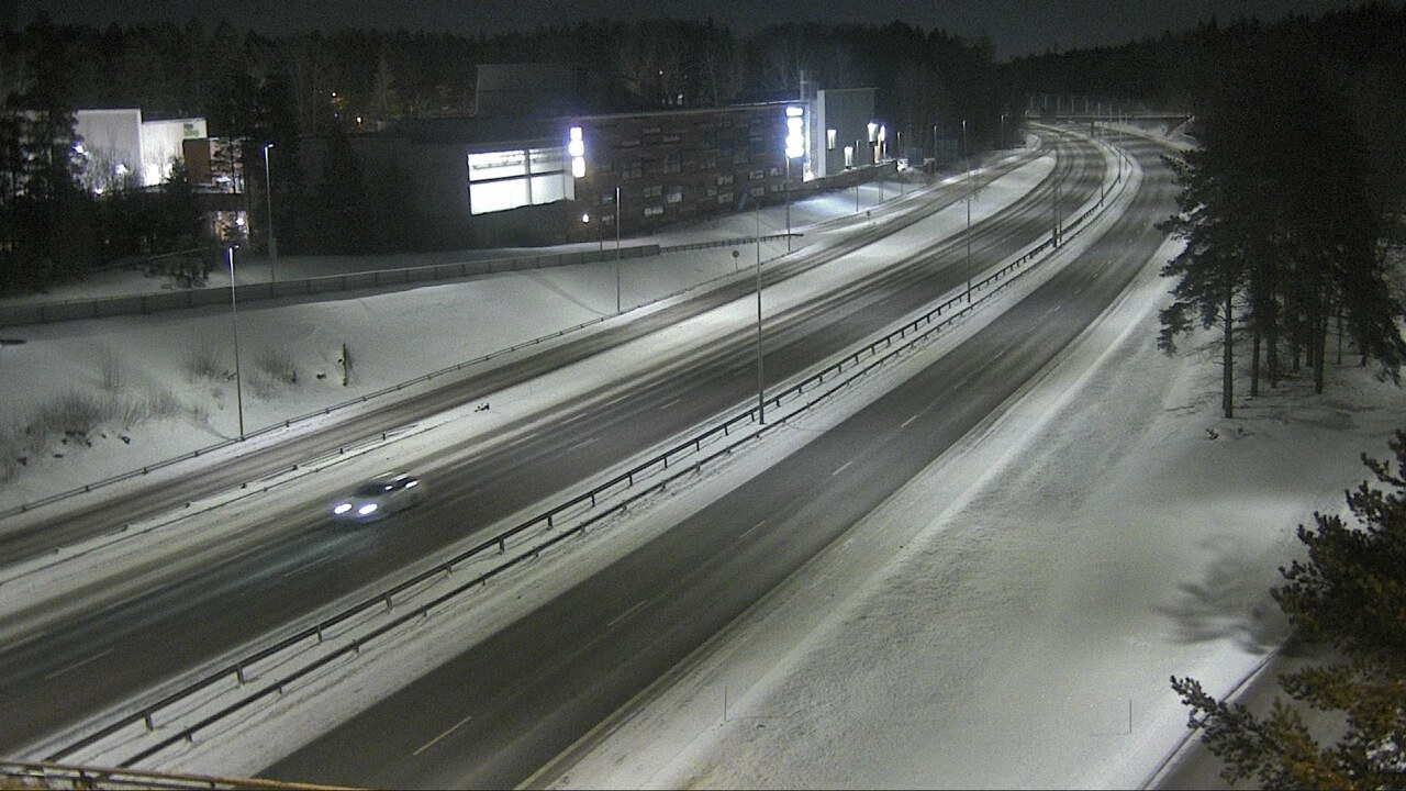 Weather Camera Image Road 51 Espoo, Kivenlahti, Espoo, Uusimaa