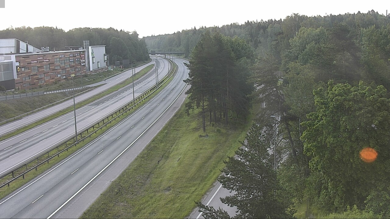Weather Camera Image Road 51 Espoo, Kivenlahti, Espoo, Uusimaa