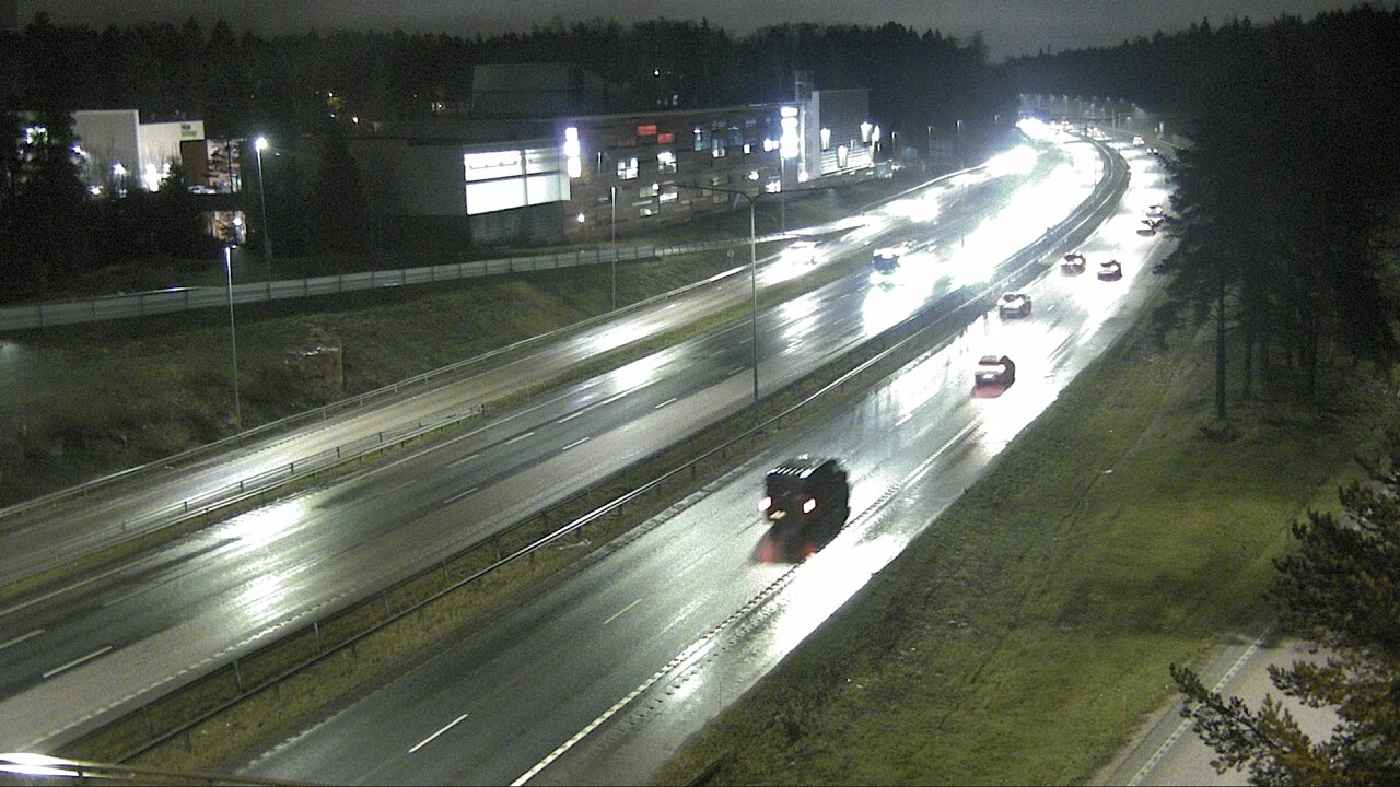 Weather Camera Image Road 51 Espoo, Kivenlahti, Espoo, Uusimaa