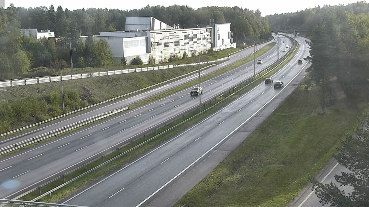 Weather Camera Image Road 51 Espoo, Kivenlahti, Espoo, Uusimaa