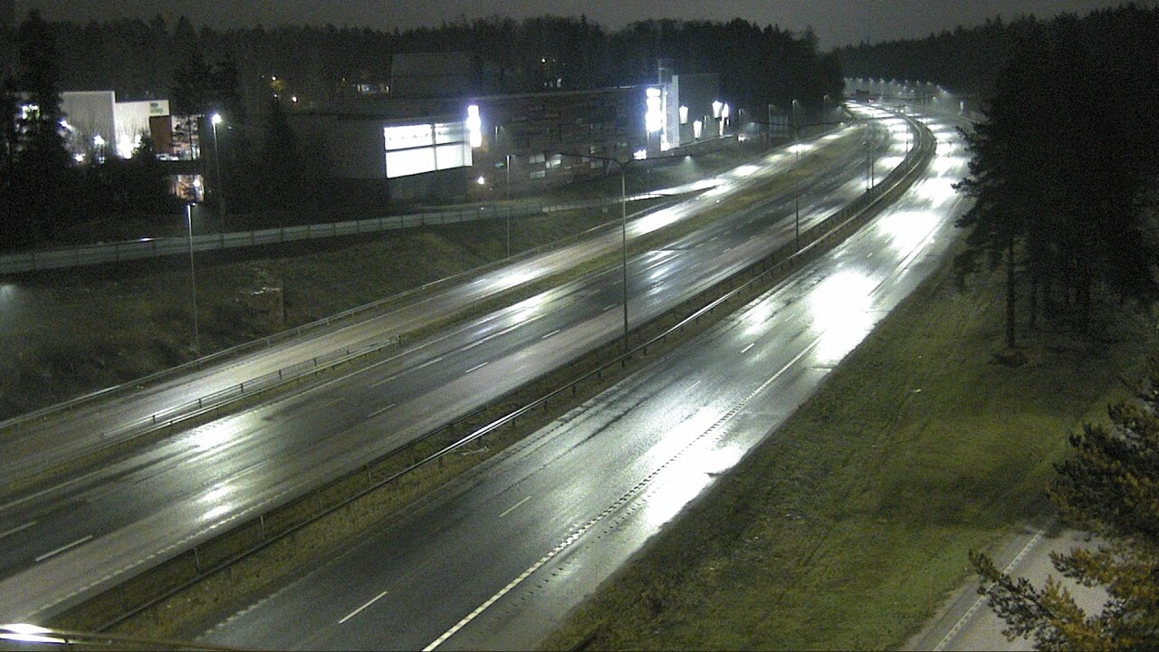 Weather Camera Image Road 51 Espoo, Kivenlahti, Espoo, Uusimaa