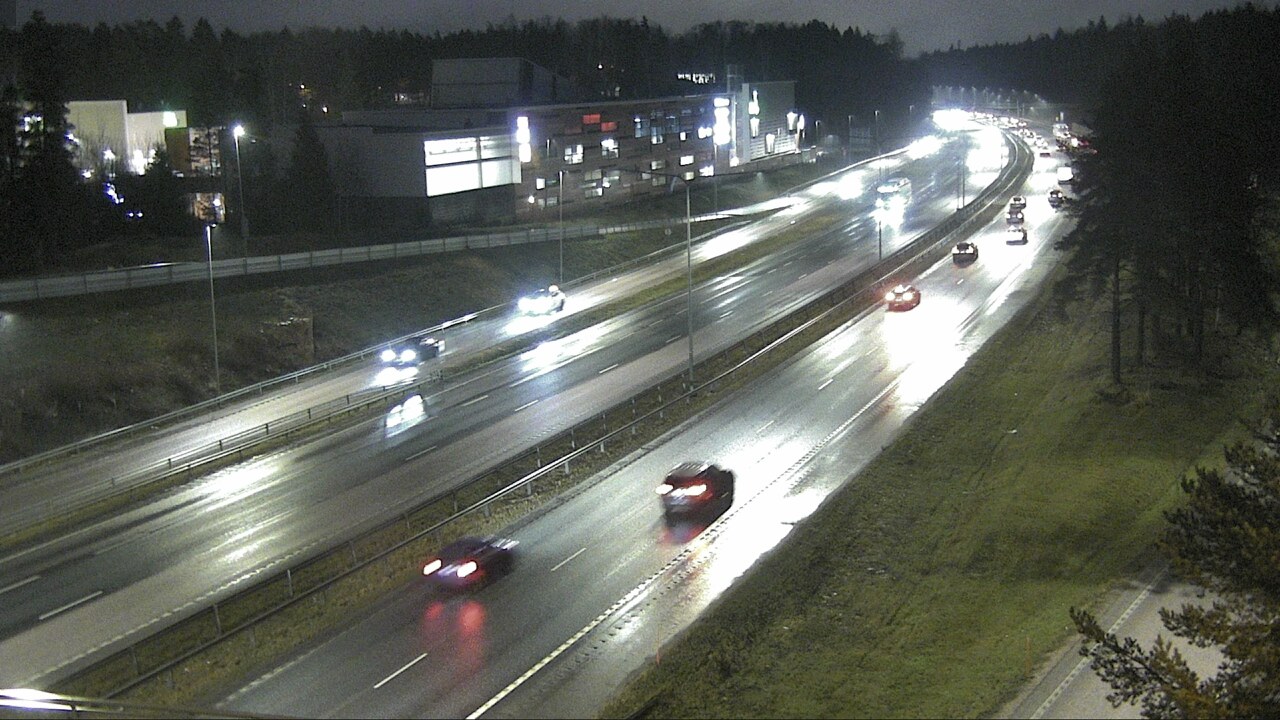 Weather Camera Image Road 51 Espoo, Kivenlahti, Espoo, Uusimaa